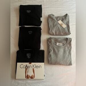 Calvin Klein Crew Necks 5 pc: 3 Black 2 Gray ALL Mens Size Small